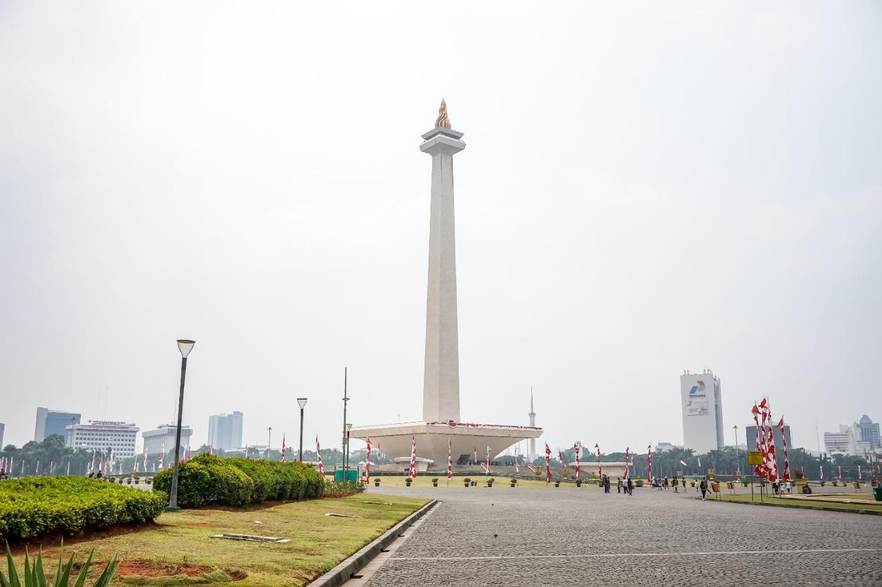 Oyo 111 Grand Palace Resident Jakarta Buitenkant foto